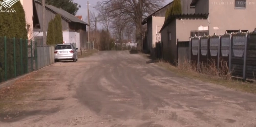 Karta Seniora i trzy nowe drogi – gmina Świątki nie próżnuje i wprowadza dla swoich mieszkańców nowe udogodnienia.